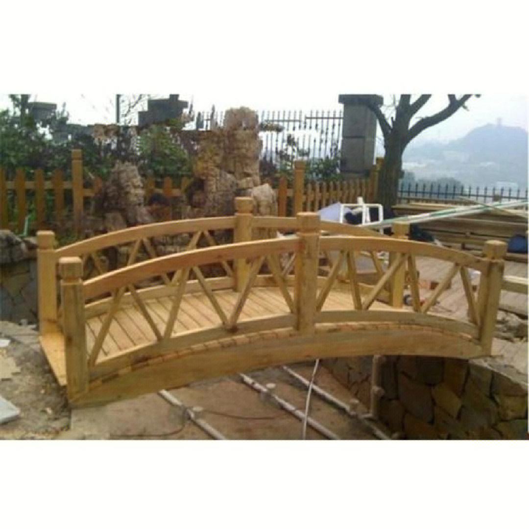 防腐木木桥
